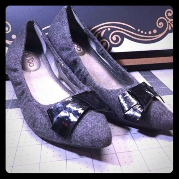 Me Too Shoes Grey Wool Bow Pointy Ballet Flats Y - Picture 2 of 13